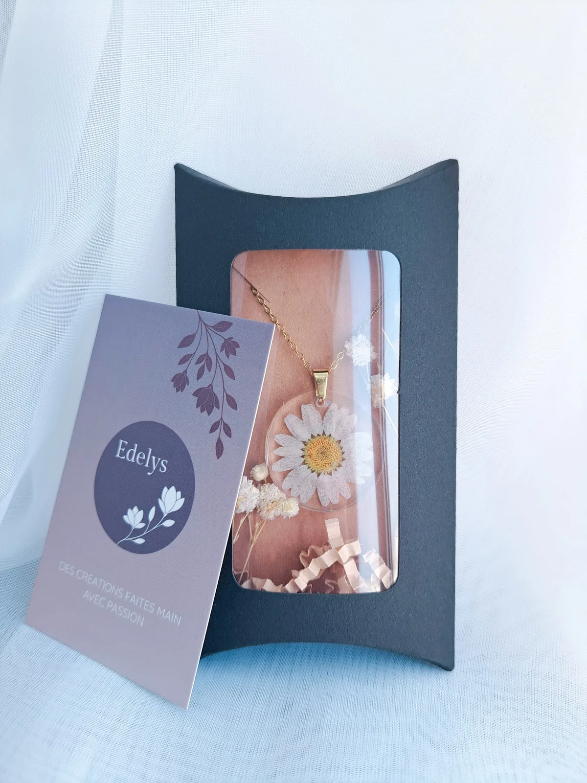 Collier Marguerite vue 5