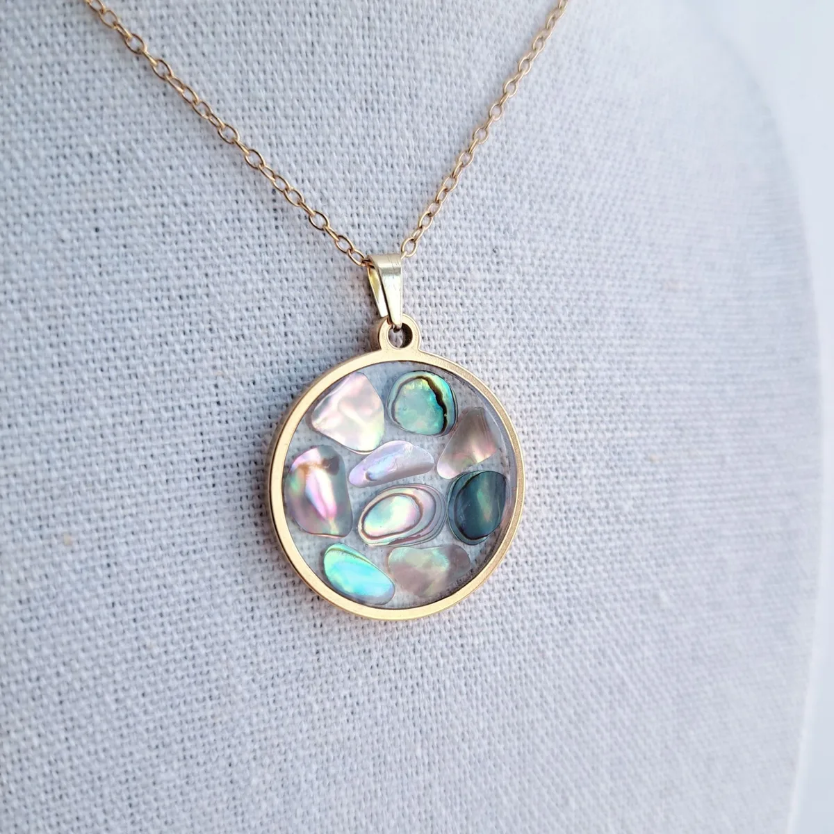 Collier Nacre vue 6