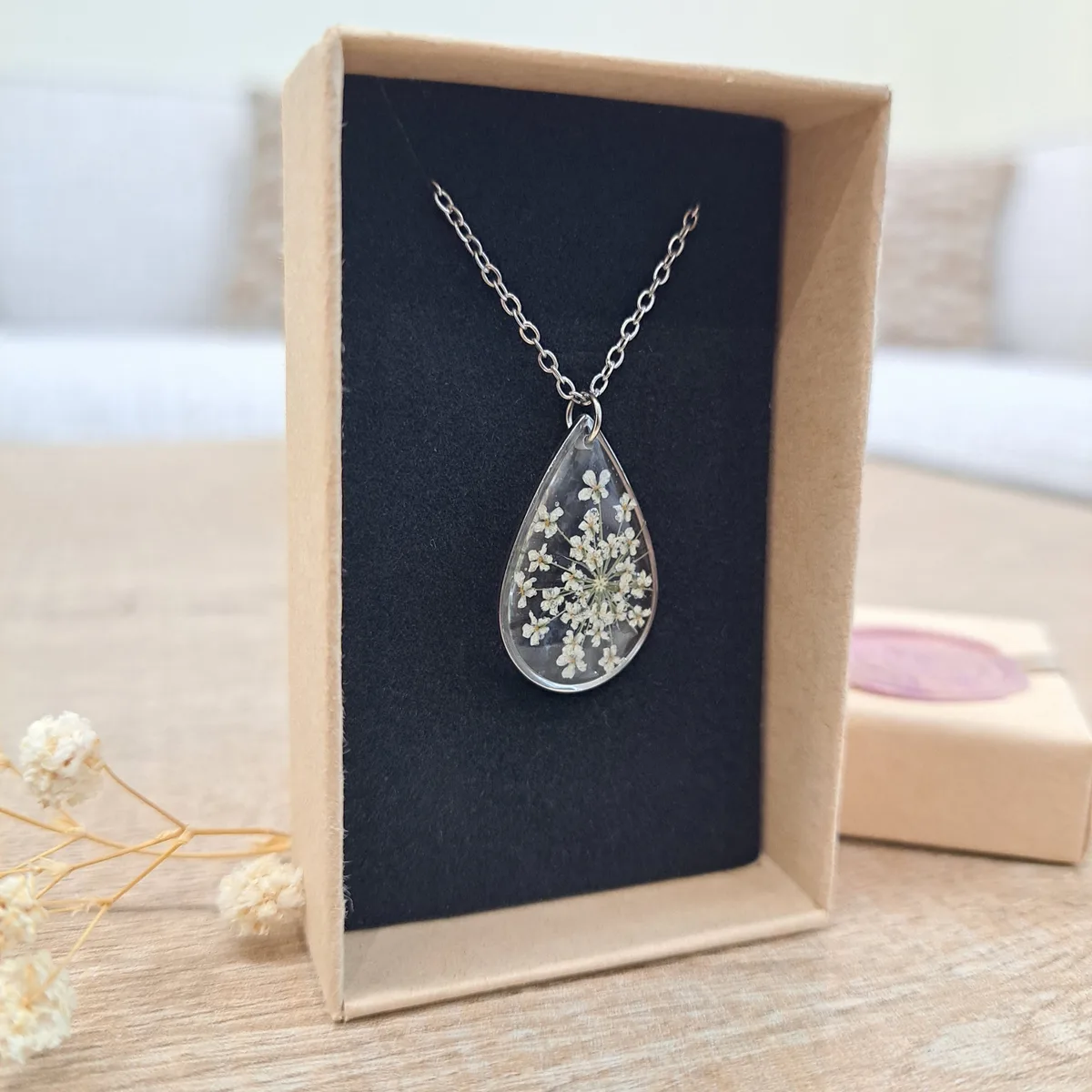 Collier Queen Anne vue 3